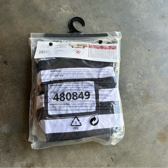 Spooktacular Creations Kids Prisoner Black & White Striped Costume | Size Large - Picture 15 of 16